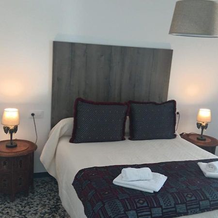 Apartamentos Fernando III El Santo Baeza Exterior foto